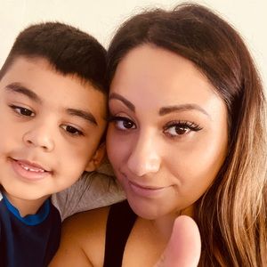 Meet your Posher, Catherine